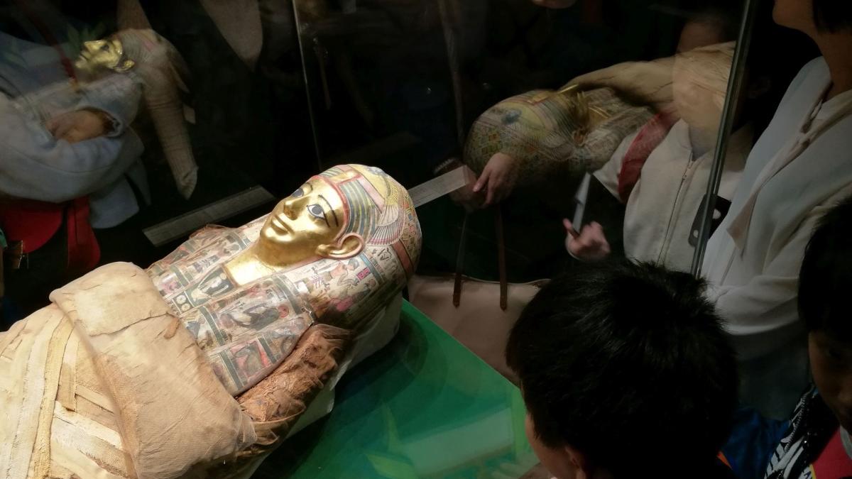 parada de aur a faraonilor 22 mumii procesiune cairo parada de aur a faraonilor 22 mumii procesiune cairo