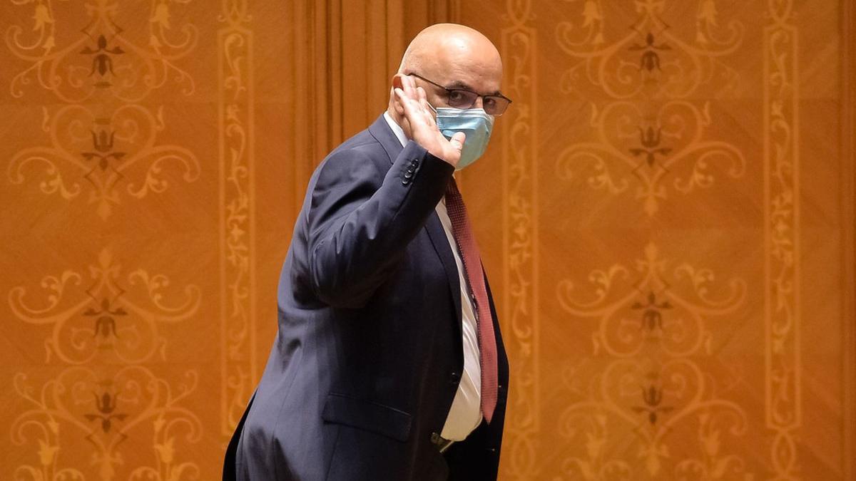 raed arafat fotografii cumparaturi fara masca