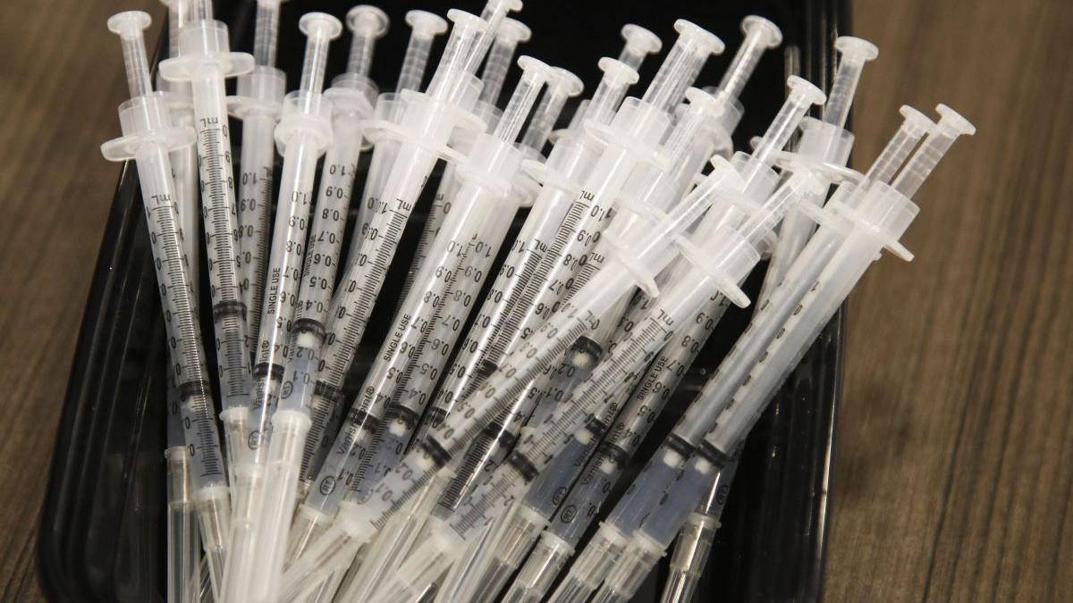 15 milioane doze vaccin johnson johnson distruse contaminare astrazeneca