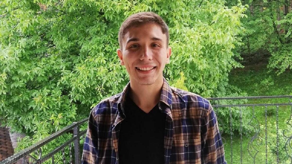 student spanzurat padure iasi