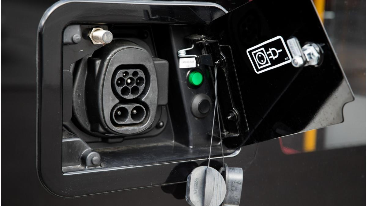 solaris autobuze electrice