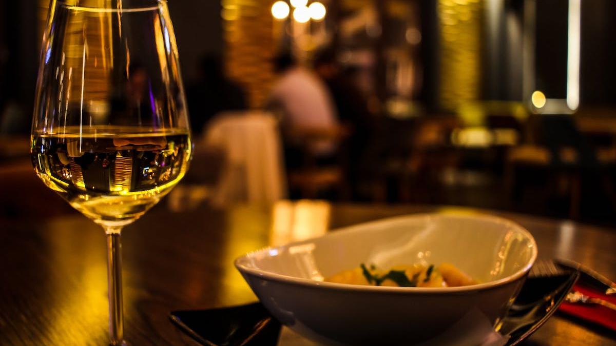 turism vaccinare clisura dunarii cina gratuita