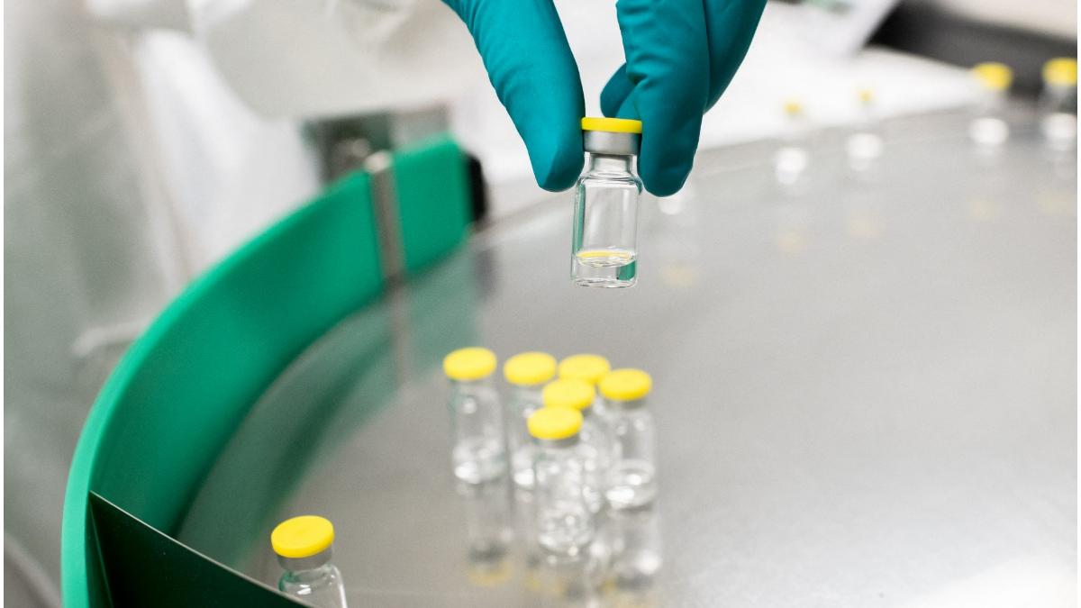 tineri vindecati covid marea britanie expusi coronavirus