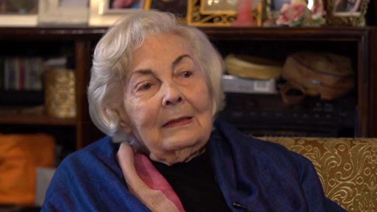 lectie viata 100 ani zambet buze