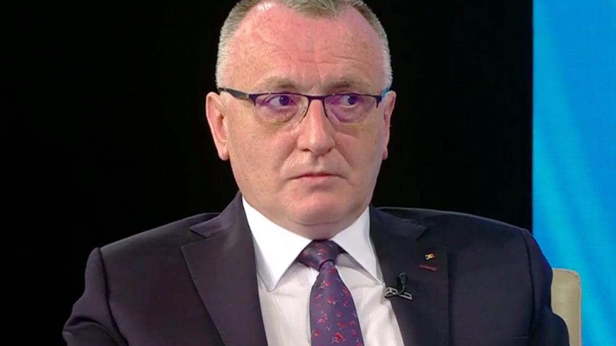 sorin cimpeanu testat doar 26 de mii de elevi nu avem cabinete medicale in scoli