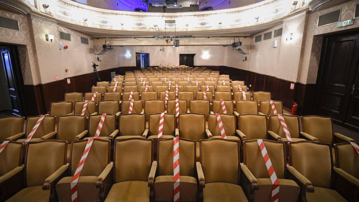 spectacole public program pilot teatrul national la opera din bucuresti