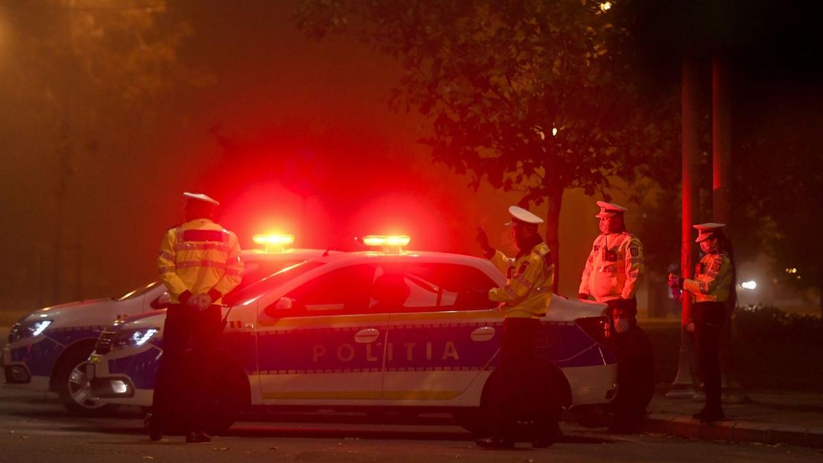 barbat vaslui mort carat acasa vecin roaba aruncat curte