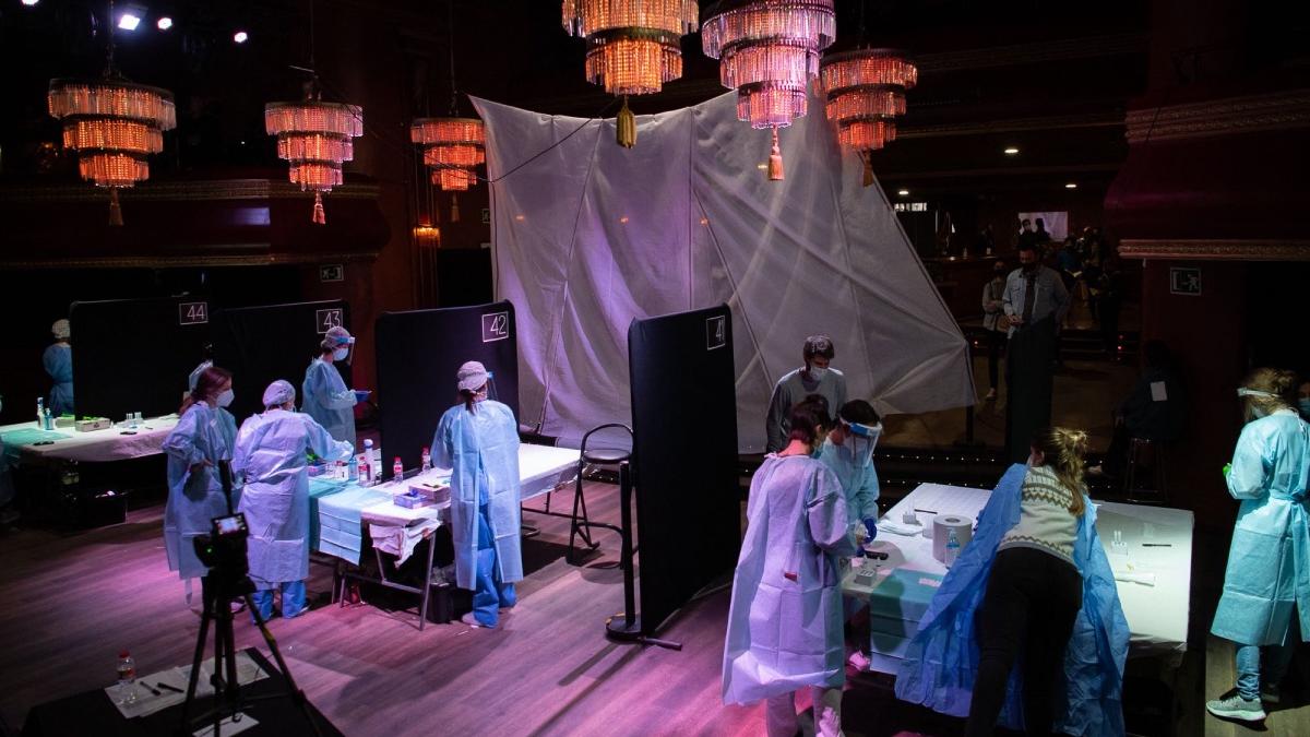 din 5 000 participanti la concert niciunul infectat covid19 barcelona