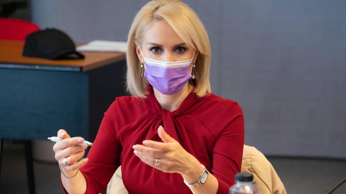 gabriela firea asistenta medicala pensionari