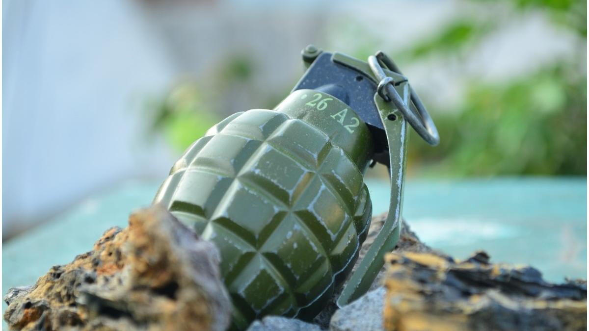 echipa genisti germania interventie urgenta geanta plina jucarii pentru adulti