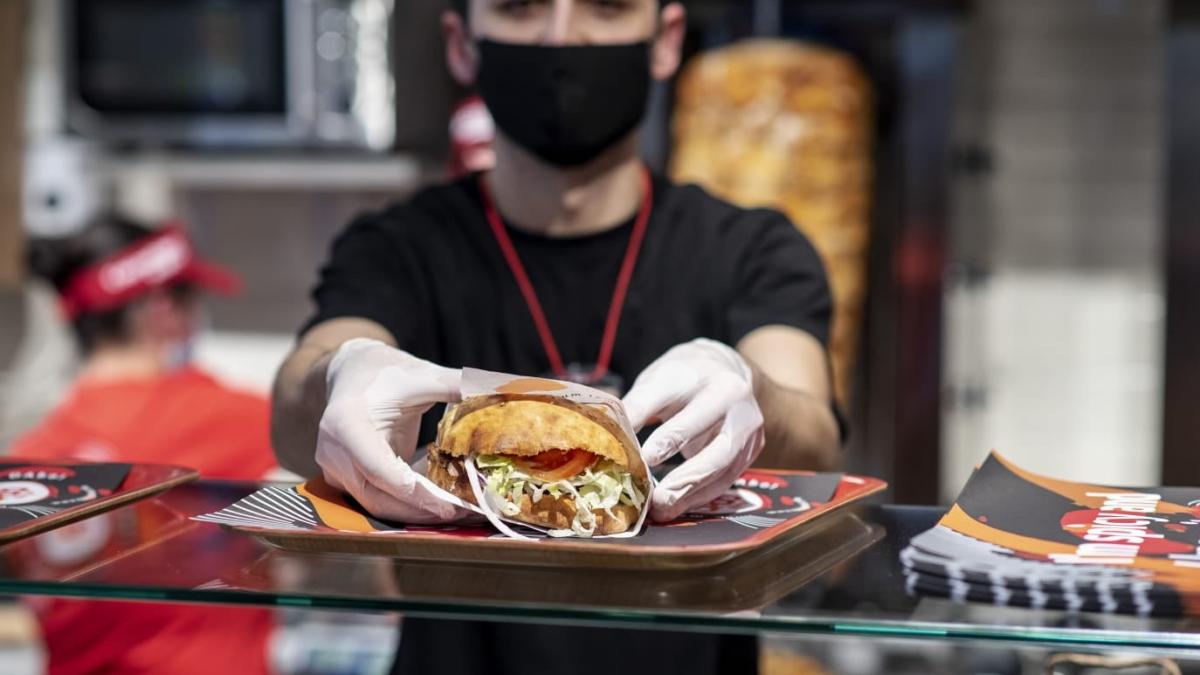 manageri fast food casierie