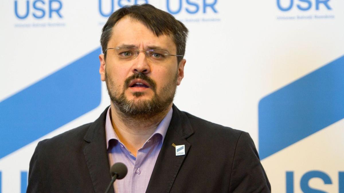 cristian ghinea atac nicusor dan sindrom mesia debara