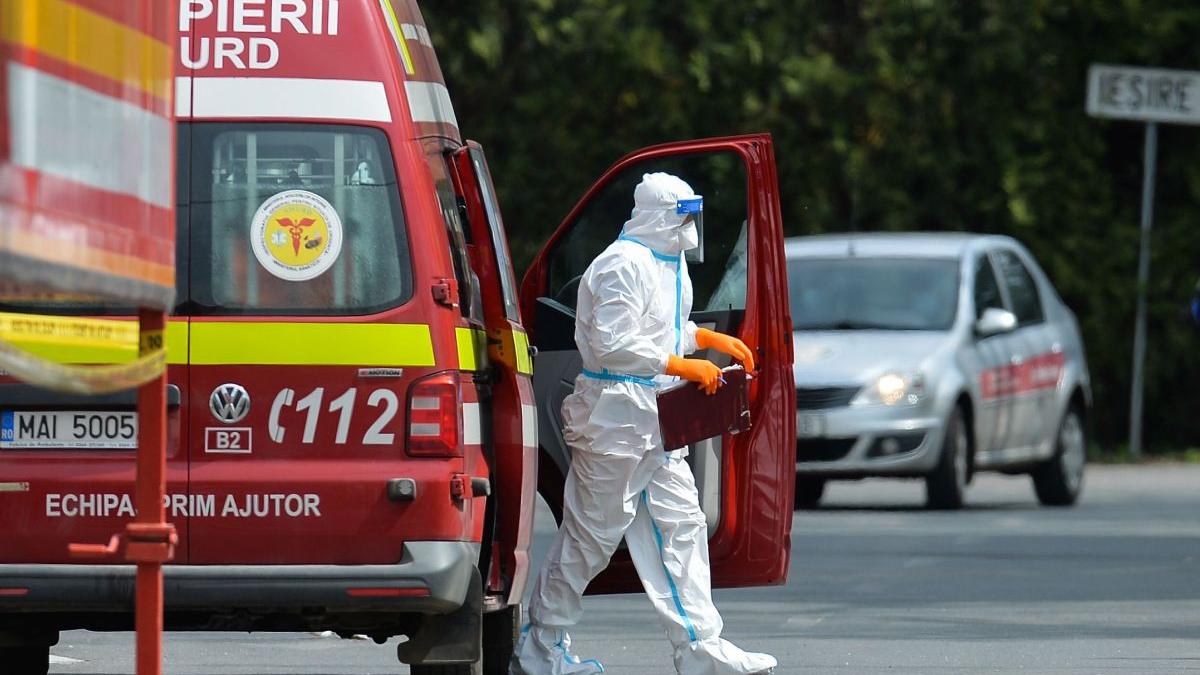 tanar bucuresti aruncat etaj bloc calea vitan