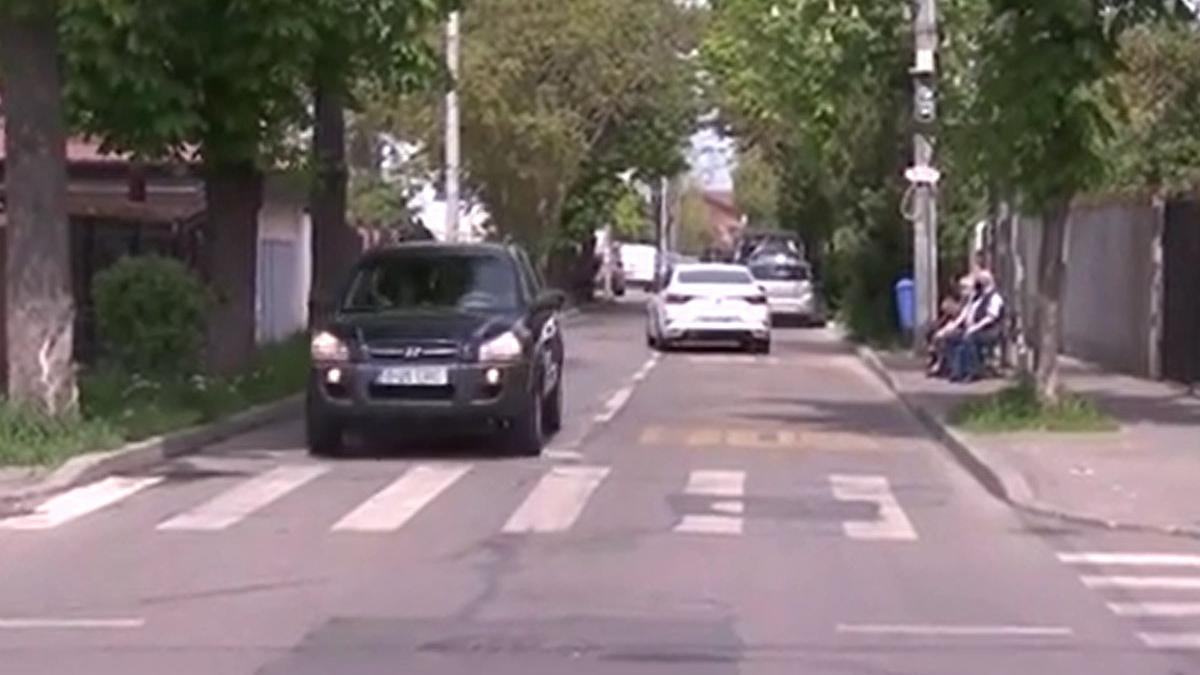 o femeie lovita taxi trecerea de pietoni cartier andronache