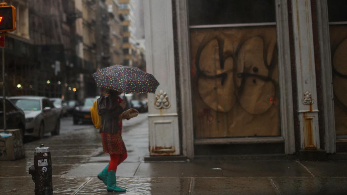 romania informare meteo vant puternic ploi