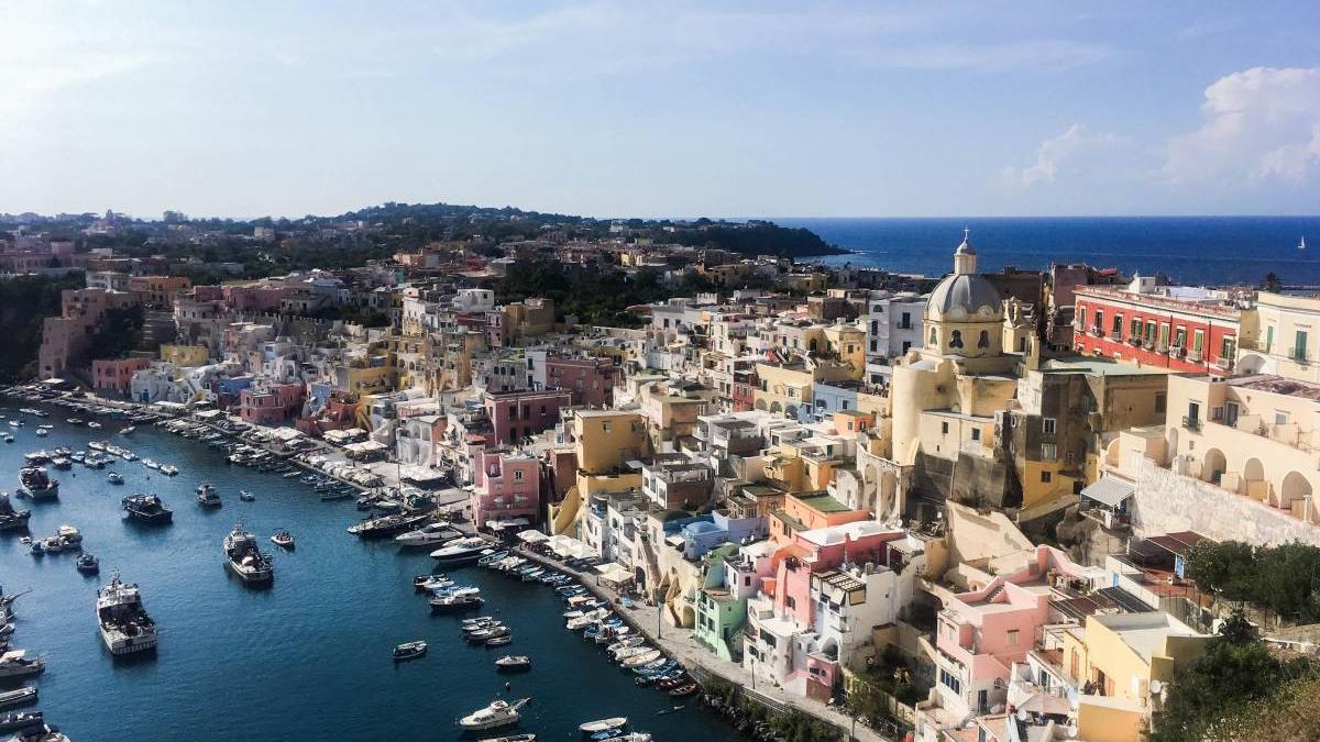 insula italia libera covid campanie vaccinare