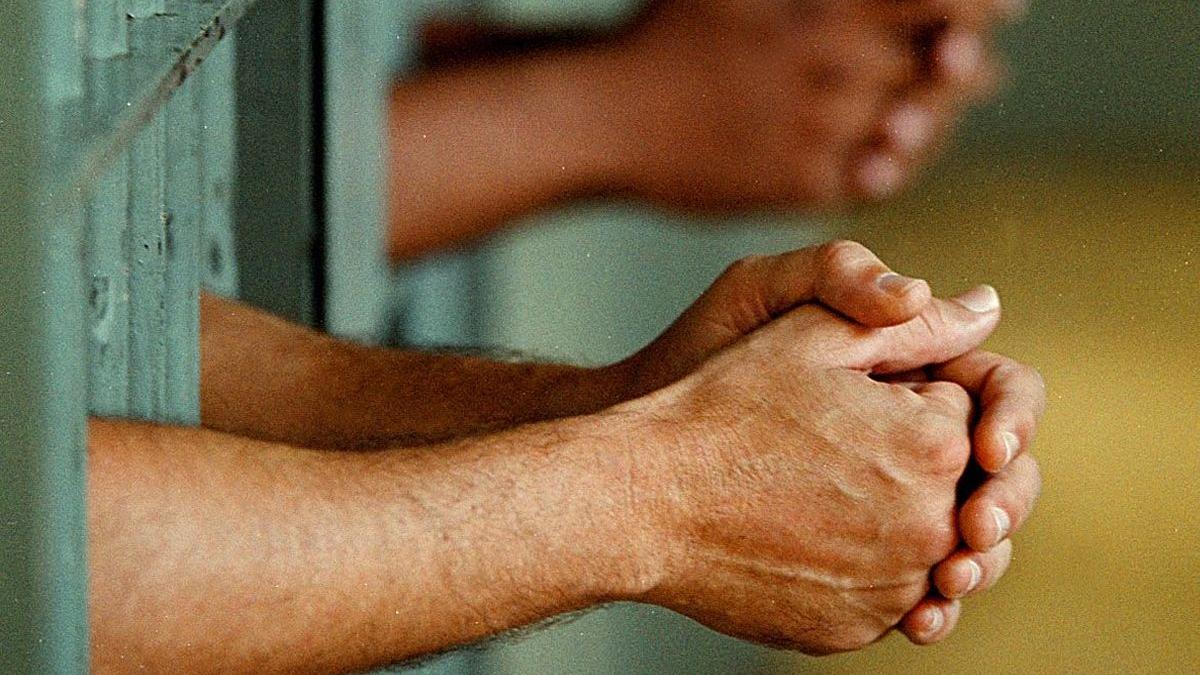 detinut evadat penitenciar constanta hotel prostituate abonament sala fitness