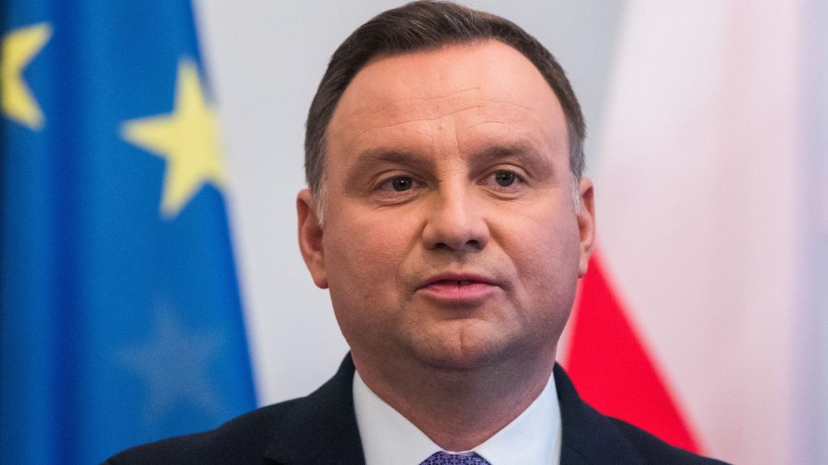 presedintele poloniei vizita oficiala il romania klaus iohannis il va primi