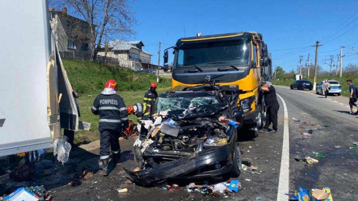 masina strivita camioane ruginoasa iasi