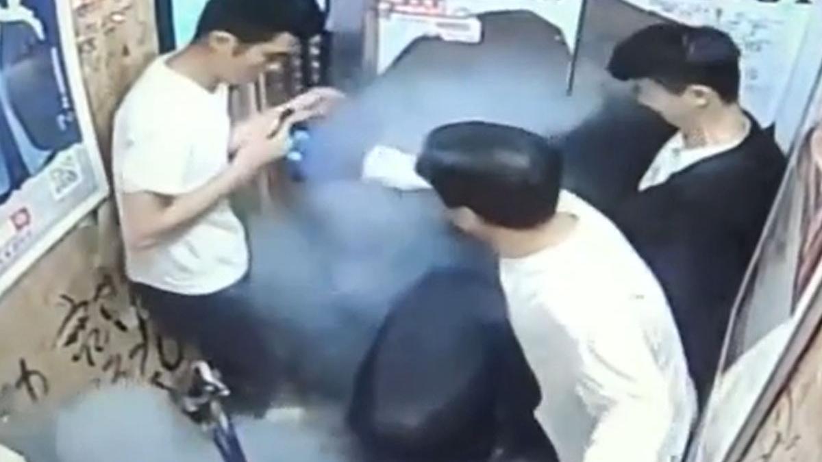 bicicleta electrica explozie lift bebelus persoane ranite