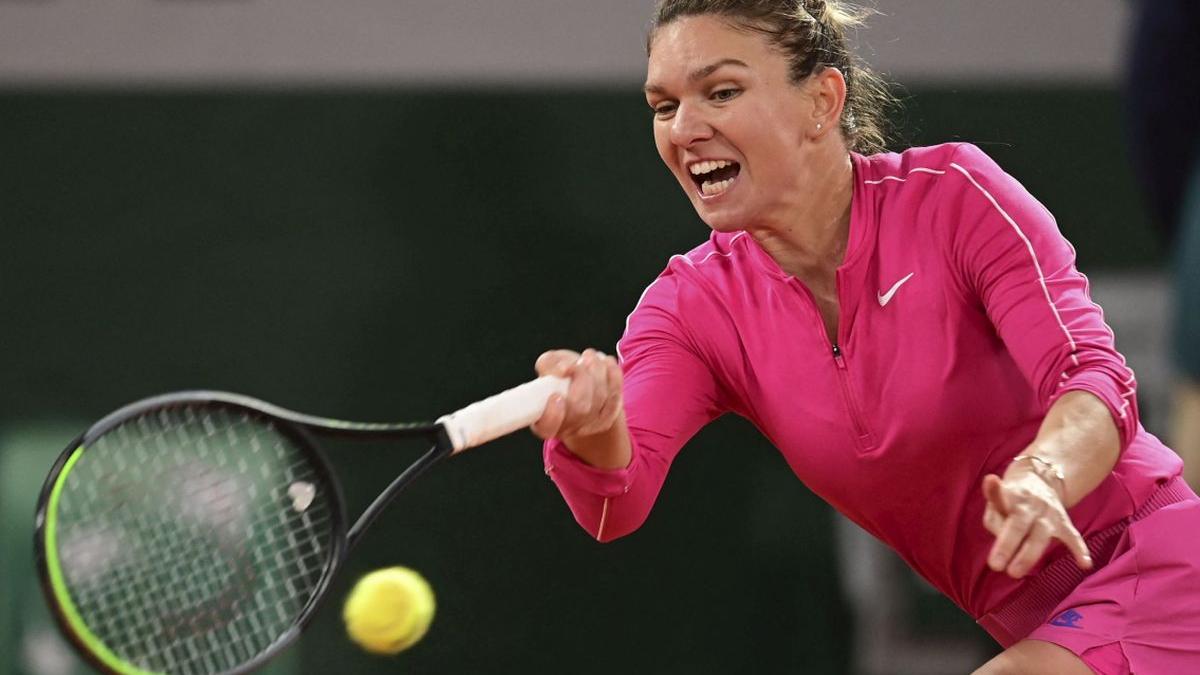 Simona Halep, accidentare gravă la Roma. A părăsit plângând terenul și a abandonat in setul doi meciul cu Kerber