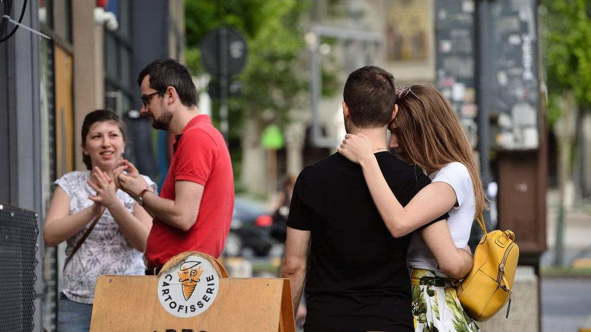 tudorel butoi reactie romani relaxare masca