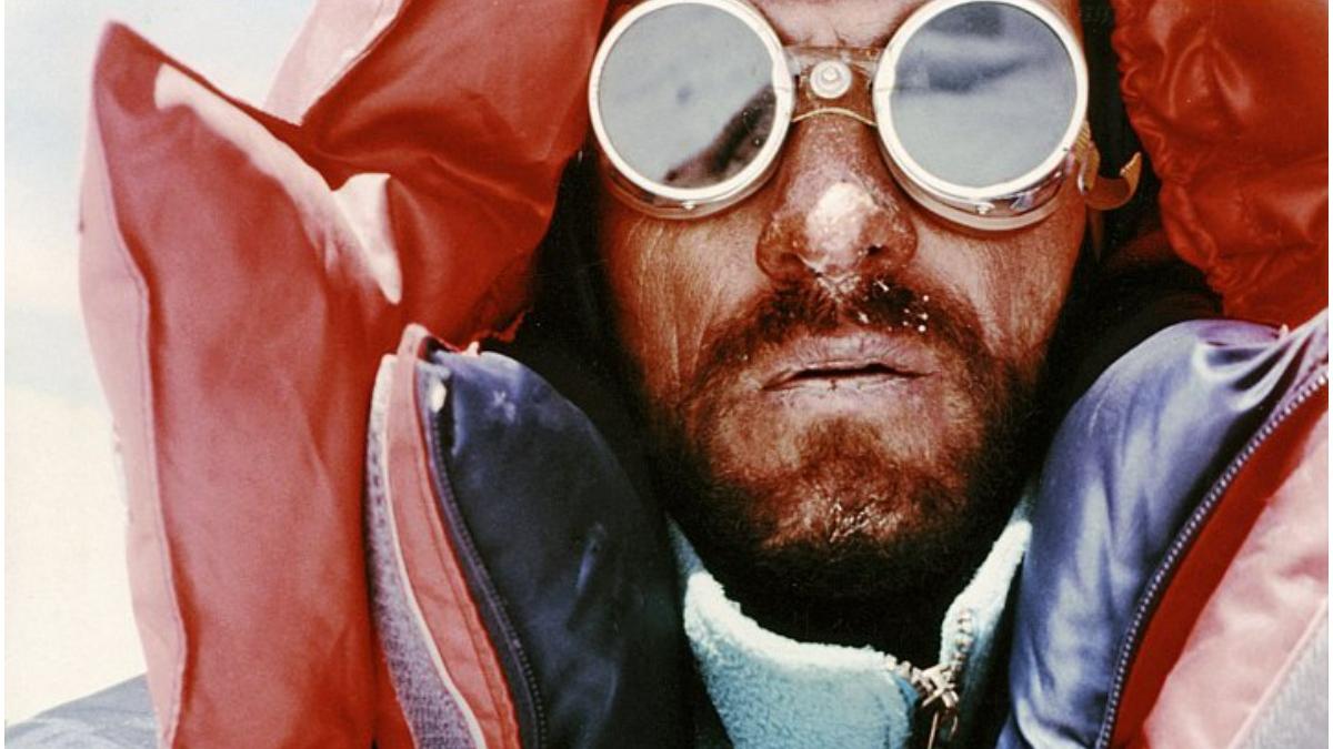 17 mai 1995 ziua romania cucerit cel mai inalt munte everest