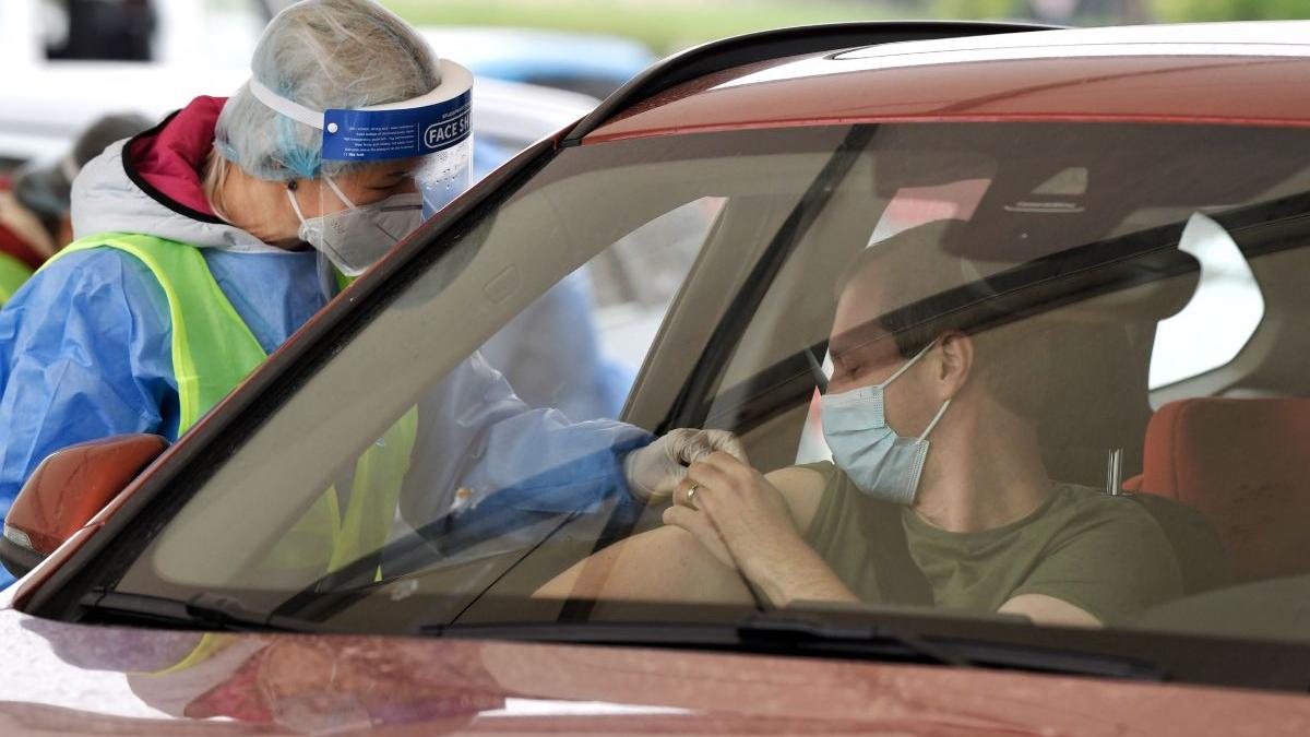 barbat dorohoi trei doze vaccin vede aude bine