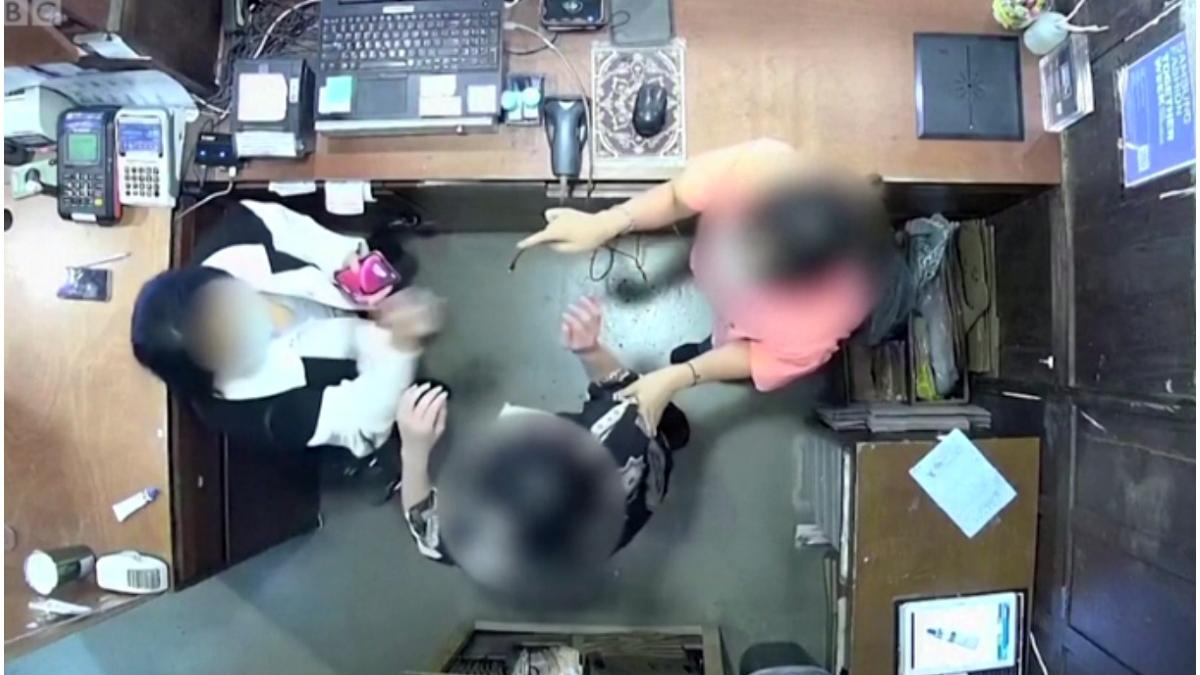 sotie ambasador belgian imunitate vanzatoare