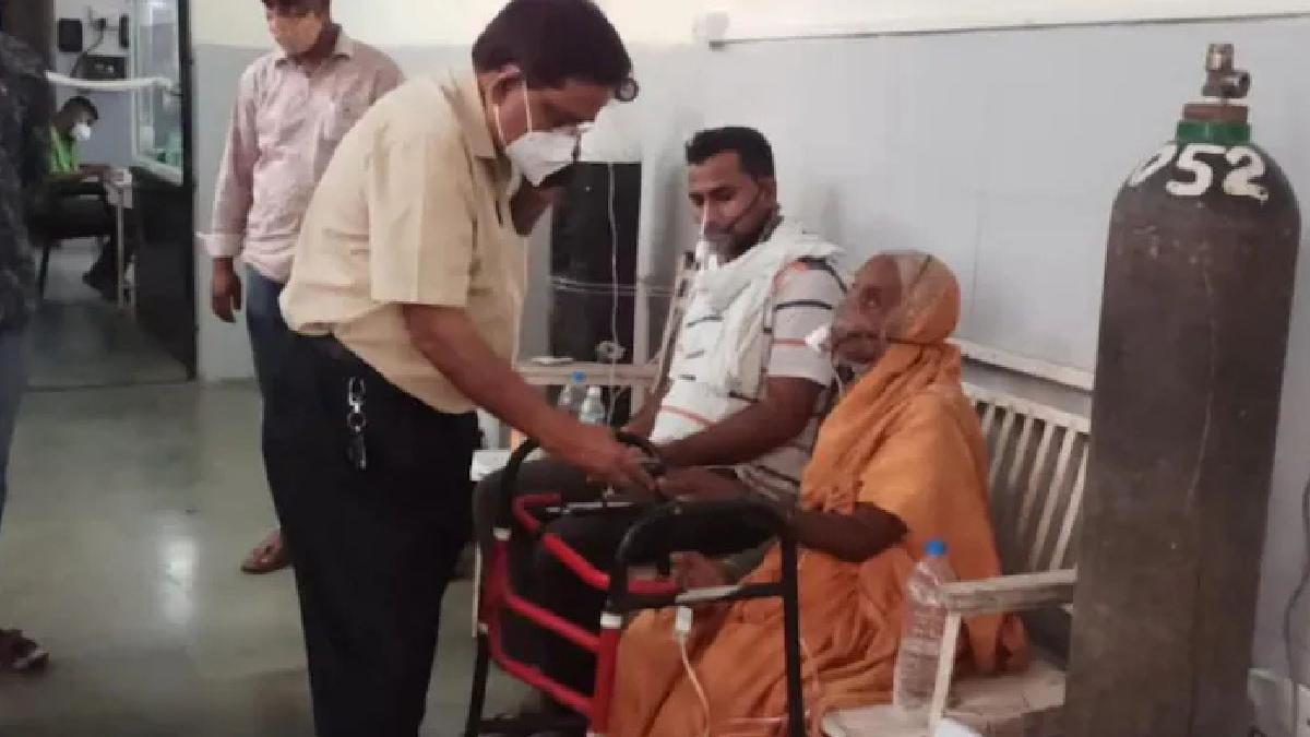 femeie india inviat sicriu rude incinerare