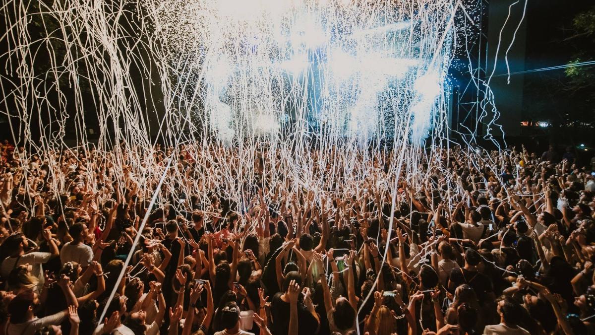 guvernul va da voie festivalurilor doua zile defasurare de la 1 august