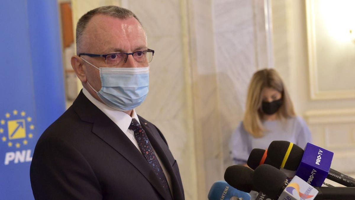 sorin cimpeanu elevi vaccinati