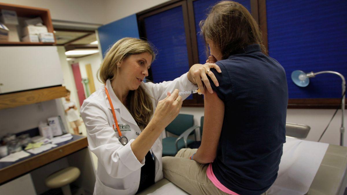 tanara 17 ani vaccinata din greseala alt ser johnson johnson targu jiu