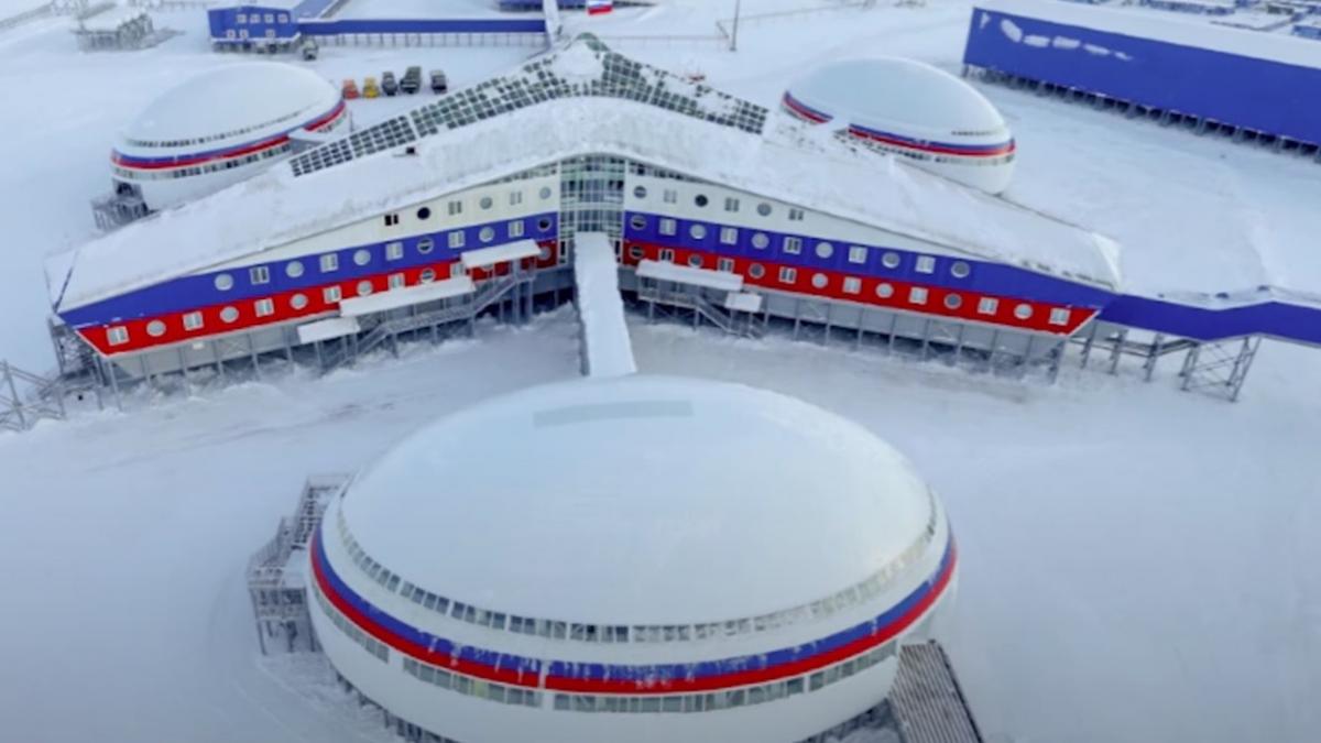 arctic clover baza militara ruseasca arctica