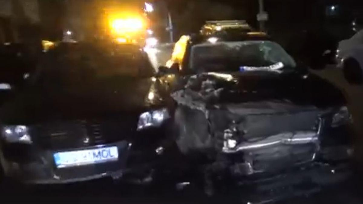 tanar beat resita a lovit 10 masini