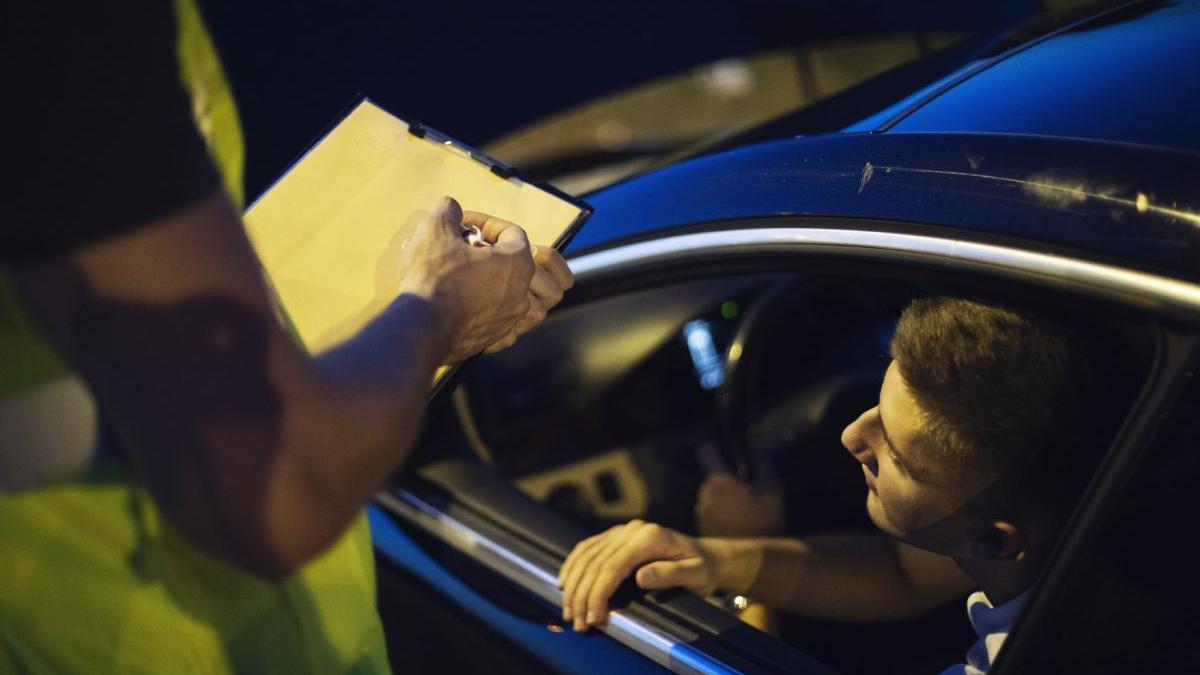 tanar ramas fara permisul de conducere 30 minute franta