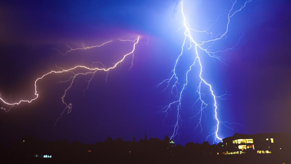 alerta de ploi torentiale si grindina directorul anm anunta care sunt zonele lovite de furtuni