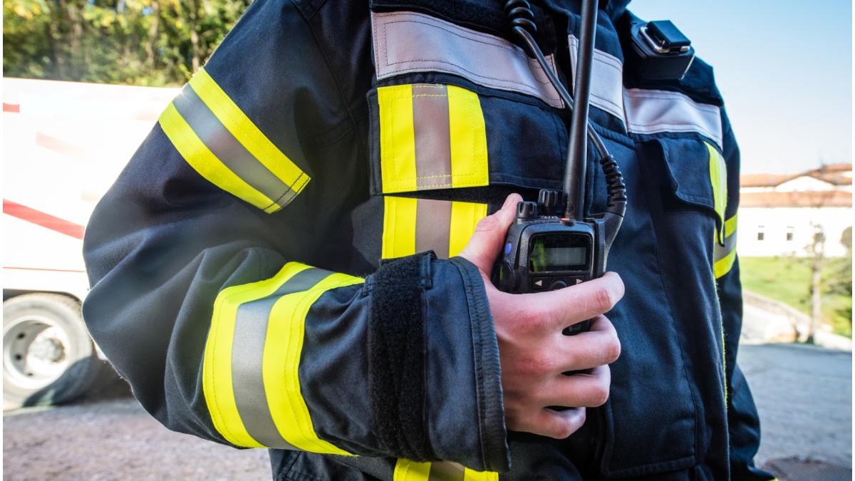 sute persoane evacuate uffizi fum