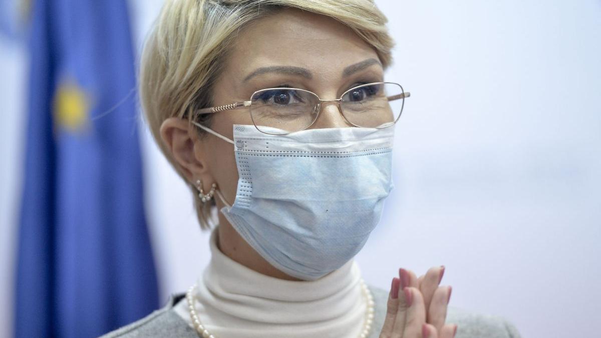 raluca turcan umbrela