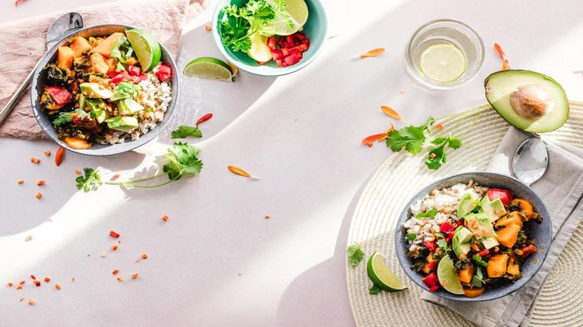 cum prepari retete delicioase sanatoase legume fructe sezon