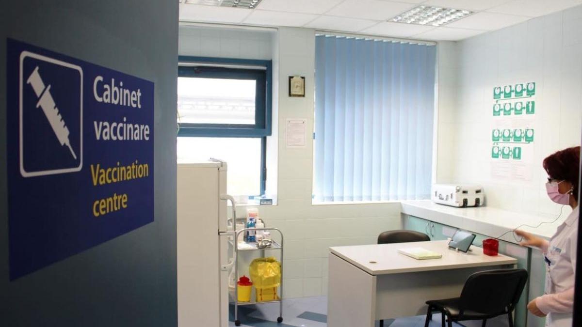 centru vaccinare aeroport otopeni