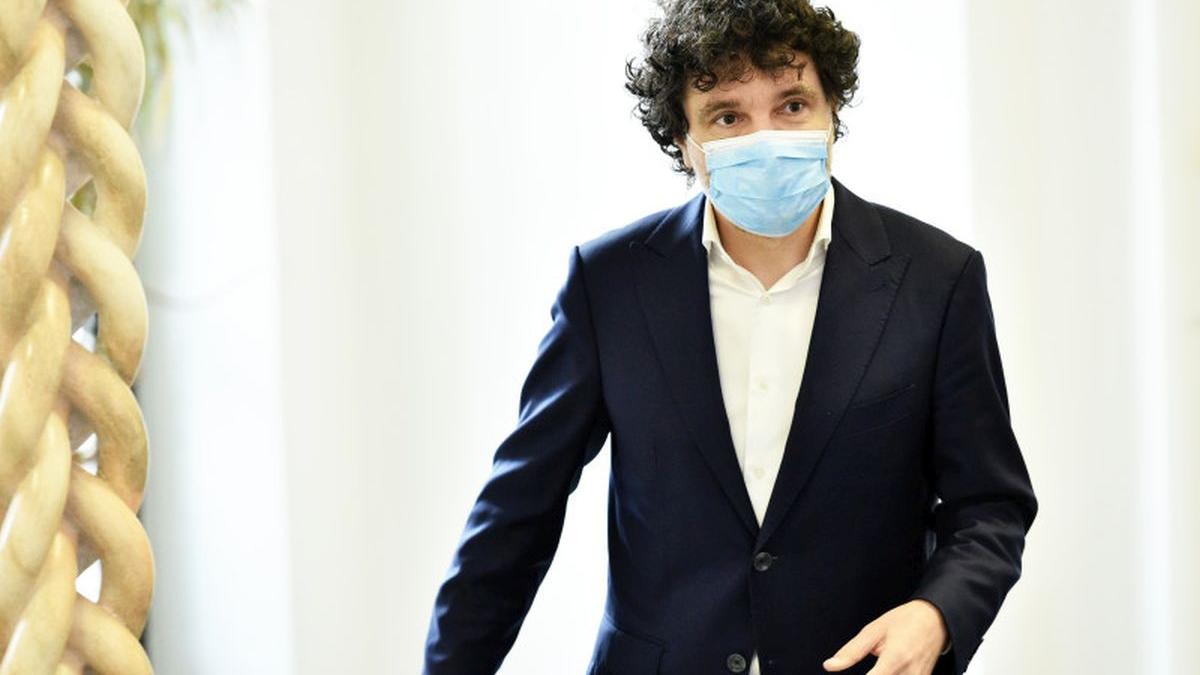 nicusor dan scapa bucuresti capuse sobolani