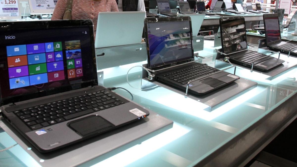 elevii studentii pot cere ajutor de la stat 200 euro calculator laptop nou