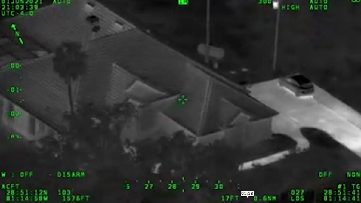 fata baiat florida volusia chitwood ak 47 politie