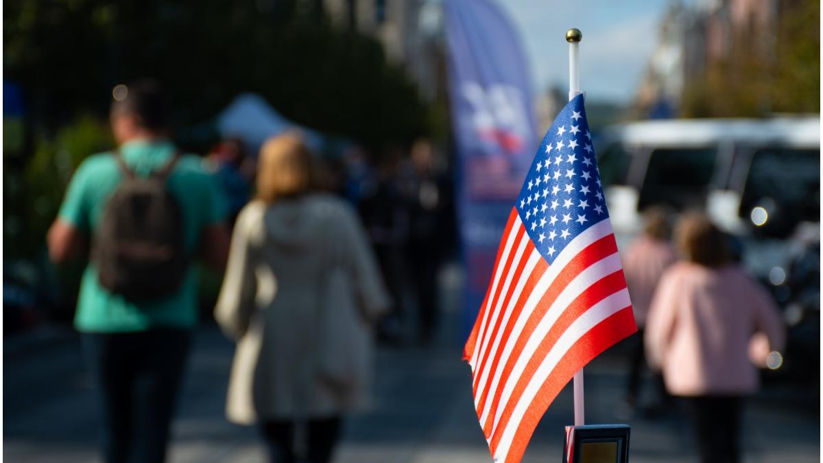 belarus personal ambasada sua