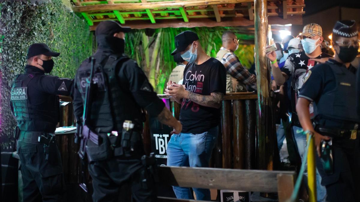 persoanele condamnate fapte violente nu vor mai avea acces baruri restaurante