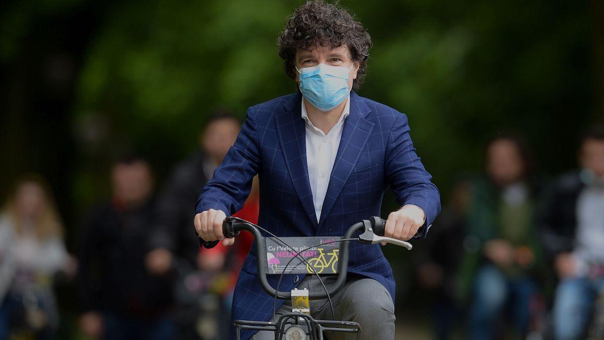 nicusor dan operatiuni dezinsectie deratizare capitala