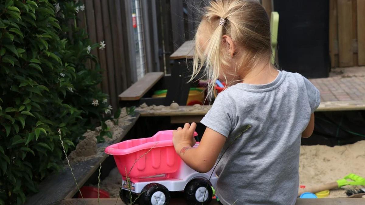 fetita romanca de 5 ani din italia abuzata de un barbat de 60 ani