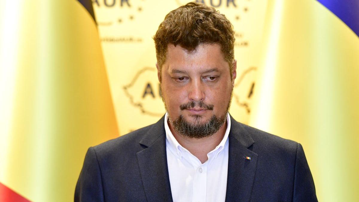 claudiu tarziu replica florin citu ce contine vaccinul