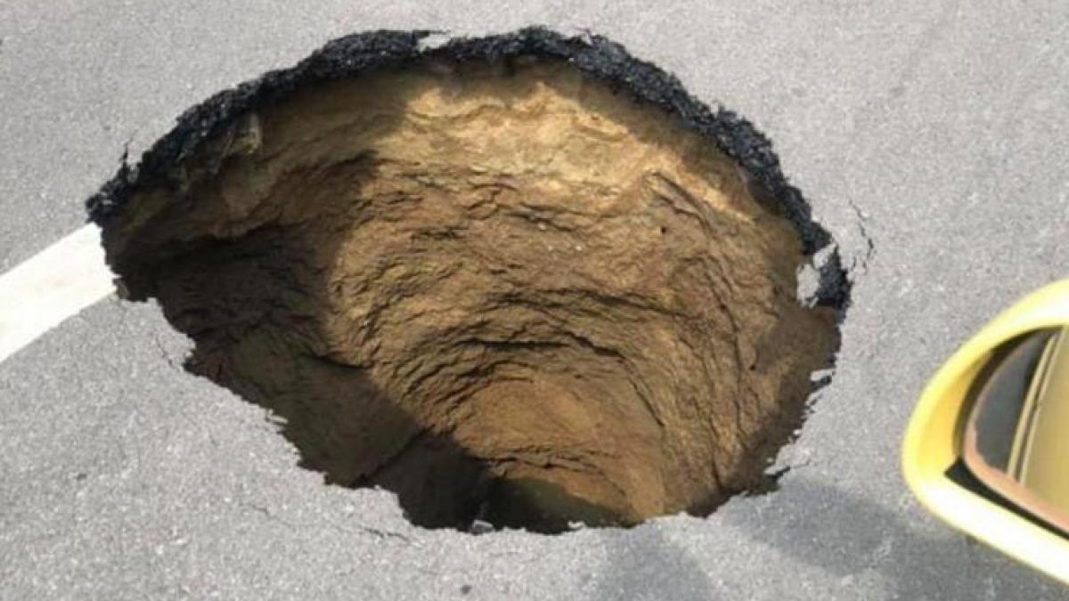 crater urias strada sectorul 1